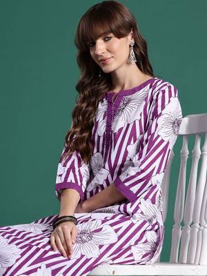 Women Floral Printed Regular Sequinned Pure Cotton Kurta with Trousers 5
