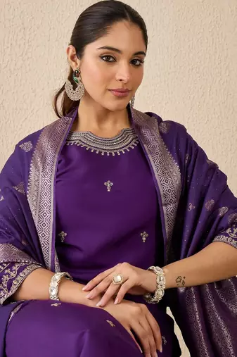 Women Ethnic Motifs Embroidered Regular Thread Work Kurta with Trousers & With Dupatta
