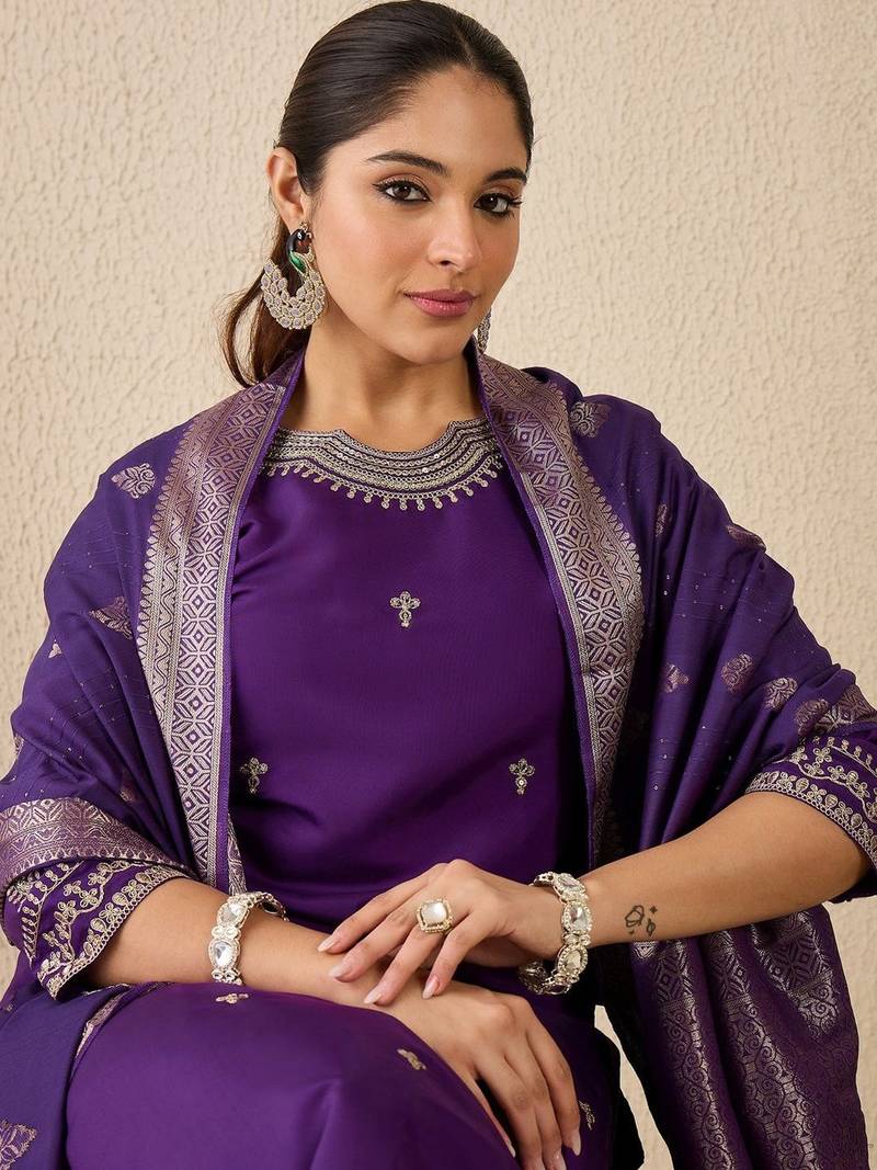 Women Ethnic Motifs Embroidered Regular Thread Work Kurta with Trousers & With Dupatta