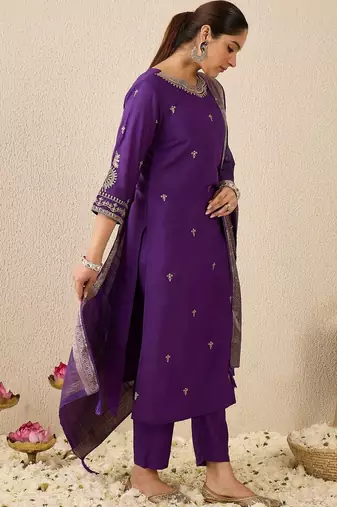 Women Ethnic Motifs Embroidered Regular Thread Work Kurta with Trousers & With Dupatta