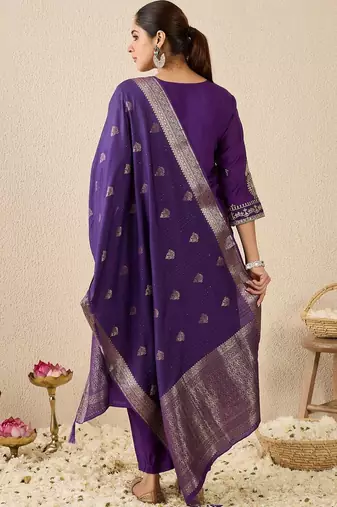 Women Ethnic Motifs Embroidered Regular Thread Work Kurta with Trousers & With Dupatta