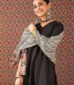 Women Ethnic Motifs Printed Kurta With Trousers & Dupatta