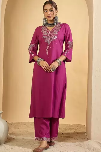 Women Ethnic Motifs Embroidered Regular Thread Work Kurta with Trousers