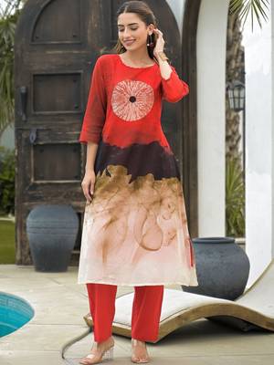 Women Dyed Pure Cotton Kurta With Trousers 3