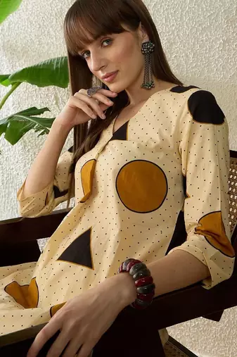 Women Printed Regular Pure Cotton Kurta with Trousers