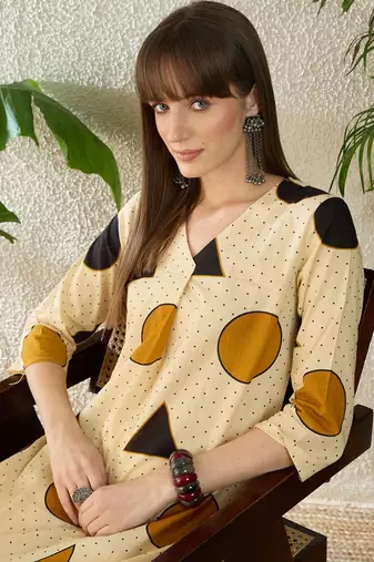 Women Printed Regular Pure Cotton Kurta with Trousers