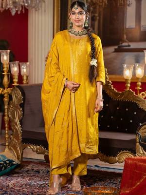 Women Ethnic Motifs Regular Kurta with Trousers & With Dupatta 1