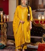 Women Ethnic Motifs Regular Kurta with Trousers & With Dupatta