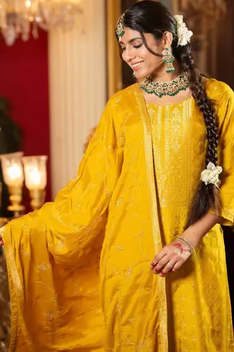 Women Ethnic Motifs Regular Kurta with Trousers & With Dupatta