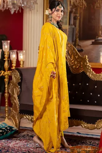 Women Ethnic Motifs Regular Kurta with Trousers & With Dupatta