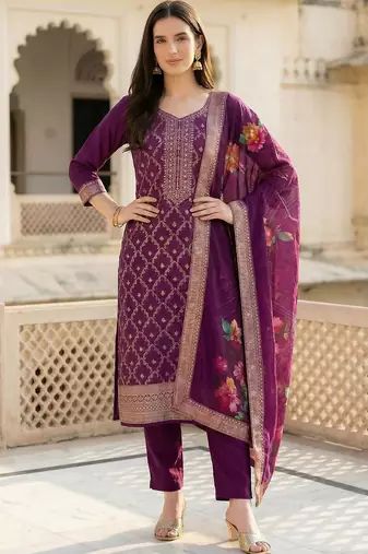 Women Regular Kurta with Trousers & With Dupatta