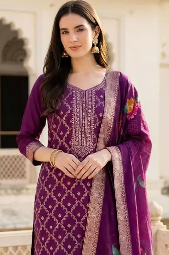 Women Regular Kurta with Trousers & With Dupatta
