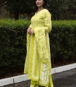 Women Printed Regular Pure Cotton Kurta with Trousers & With Dupatta