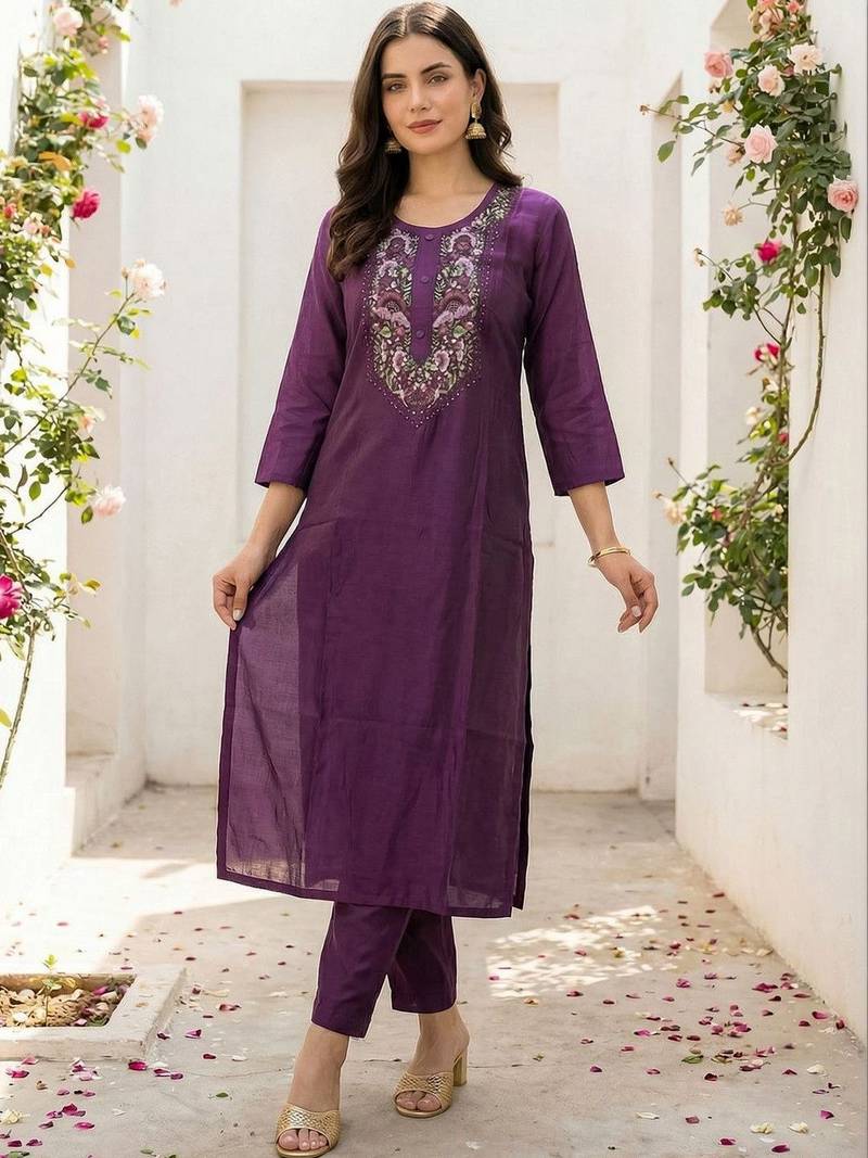 Women Ethnic Motifs Embroidered Regular Thread Work Kurta with Trousers & With Dupatta