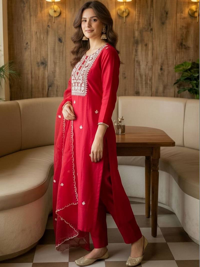 Women Ethnic Motifs Embroidered Regular Thread Work Kurta with Trousers & With Dupatta