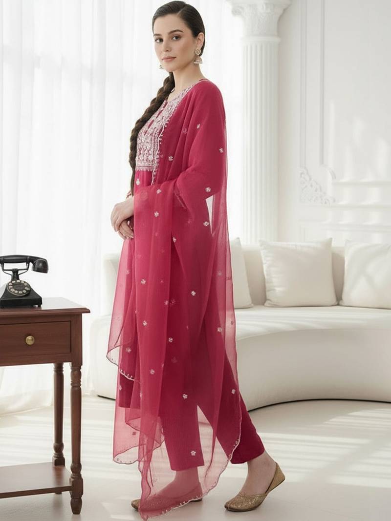 Ethnic Motifs Embroidered Regular Thread Work Kurta with Trousers & With Dupatta