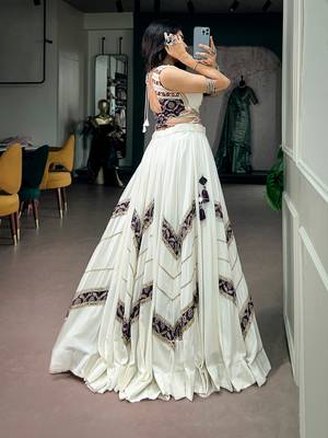 Women Off-White & Purple Printed Rayon Navratri Free Size Stitched Lehenga Choli Set 3