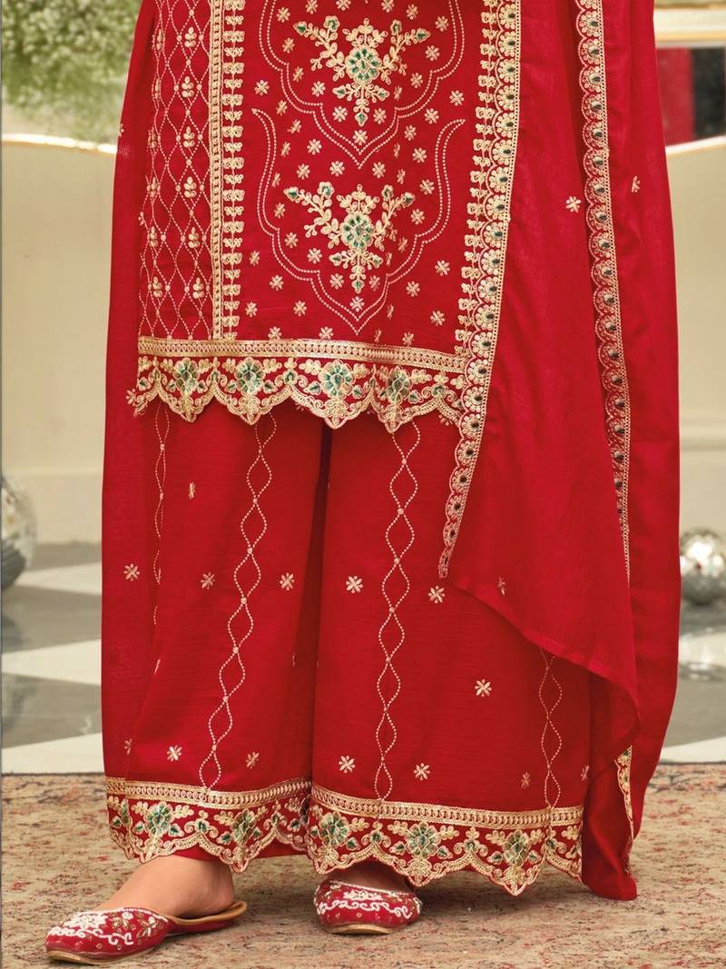 Women Ethnic Motifs Embroidered Regular Thread Work Kurta with Trousers & With Dupatta