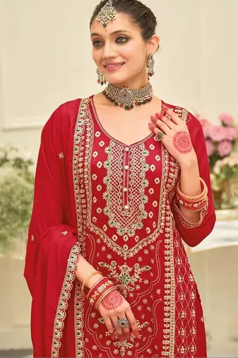 Women Ethnic Motifs Embroidered Regular Thread Work Kurta with Trousers & With Dupatta
