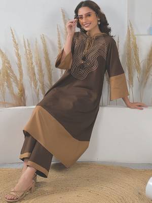 Women Embroidered Regular Thread Work Pure Cotton Kurta with Palazzos 1