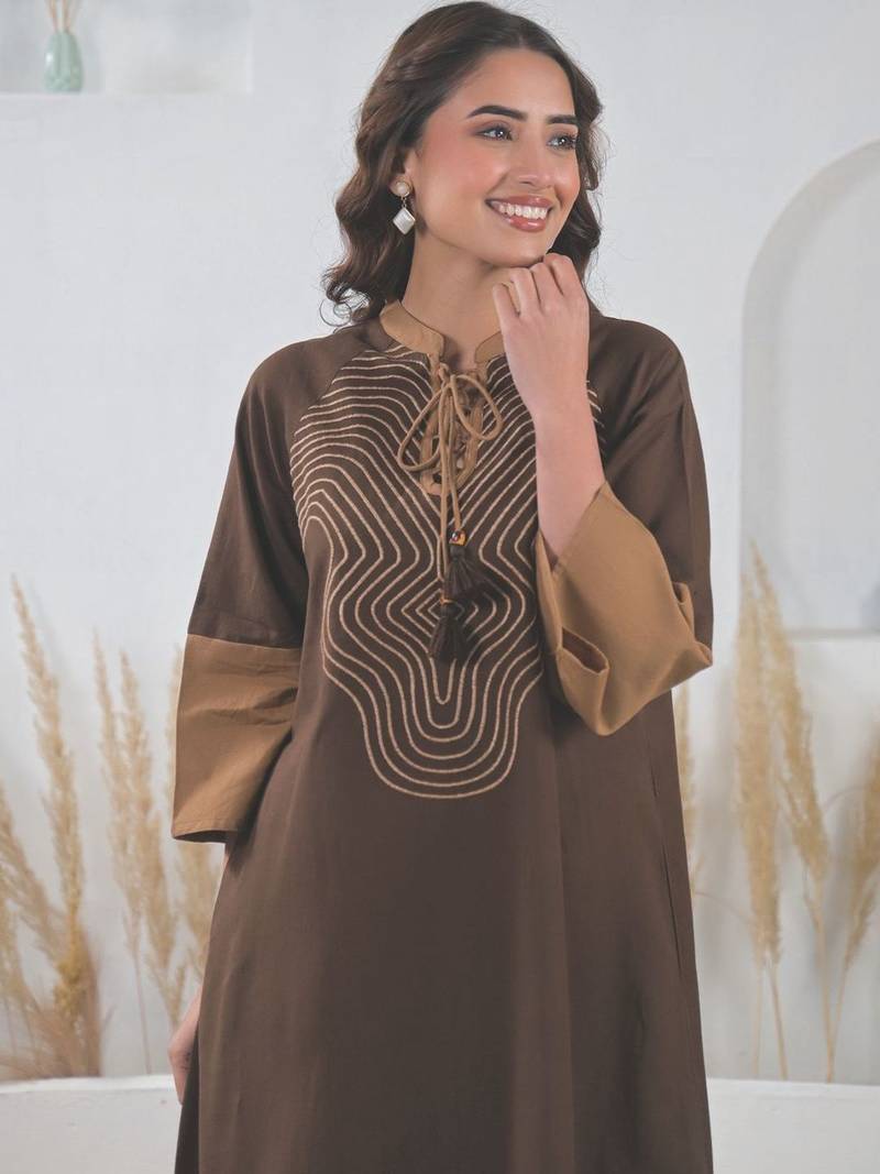 Women Embroidered Regular Thread Work Pure Cotton Kurta with Palazzos