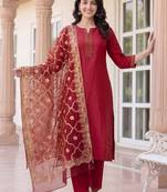 Women Ethnic Motifs Regular Thread Work Kurta with Trousers & With Dupatta