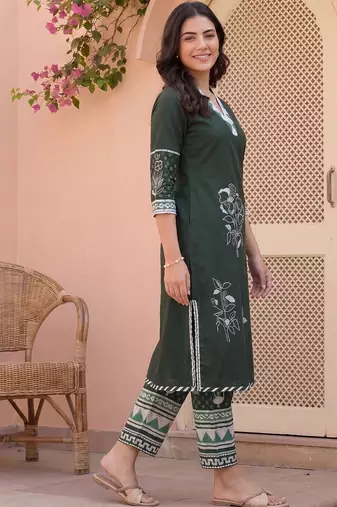 Women Ethnic Motifs Printed Regular Pure Cotton Kurta with Trousers