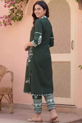 Women Ethnic Motifs Printed Regular Pure Cotton Kurta with Trousers