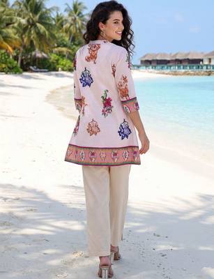 Women Floral Printed Pleated Thread Work Pure Cotton Kurti with Trousers 6