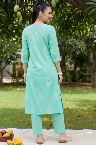 Women Ethnic Motifs Printed Regular Pure Cotton Kurta with Trousers & With Dupatta