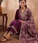 Women Ethnic Motifs Embroidered Regular Thread Work Kurta with Trousers & With Dupatta