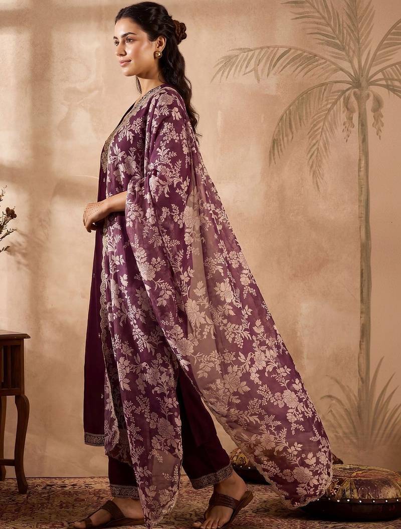 Women Ethnic Motifs Embroidered Regular Thread Work Kurta with Trousers & With Dupatta
