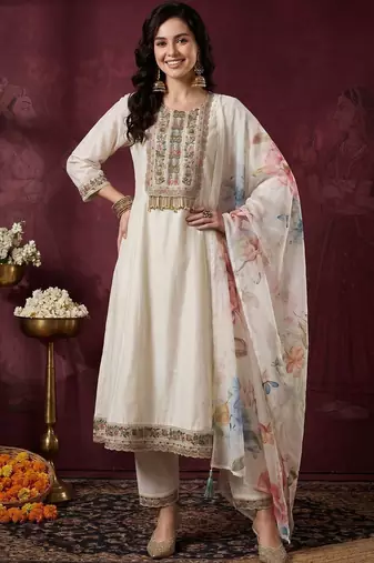 Women Floral Embroidered Regular Thread Work Kurta with Trousers & With Dupatta