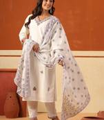 Women Ethnic Motifs Embroidered Regular Thread Work Pure Cotton Kurta with Trousers & With Dupatta