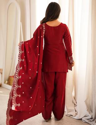 Embroidered Roman Silk Straight Kurta Shalwar and Dupatta Set 4