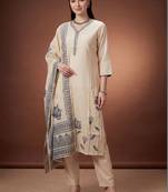 Women Ethnic Motifs Printed Regular Kurta with Trousers & With Dupatta