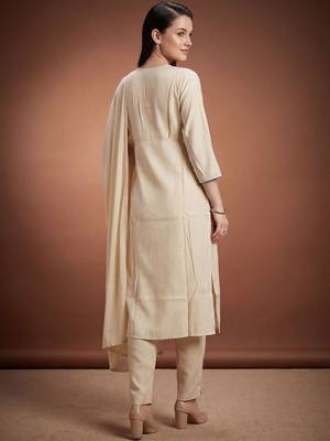 Women Ethnic Motifs Printed Regular Kurta with Trousers & With Dupatta 5