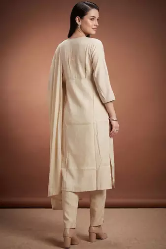 Women Ethnic Motifs Printed Regular Kurta with Trousers & With Dupatta