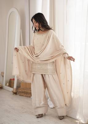 Embroidered Roman Silk Straight Kurta Shalwar and Dupatta Set 3