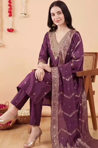 Women Regular Kurta with Trousers & With Dupatta