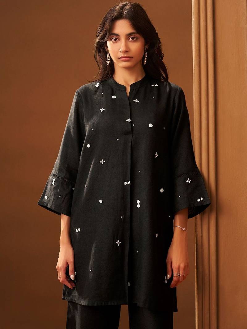 Women Ethnic Motifs Embroidered Regular Thread Work Kurta with Palazzos