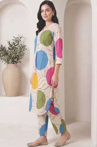 Women Printed Regular Pure Cotton Kurta with Trousers