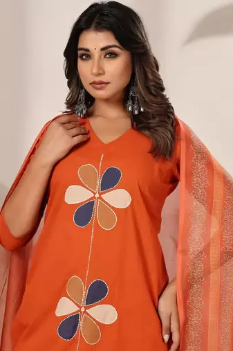 Women Ethnic Motifs Printed Regular Pure Cotton Kurta with Trousers & With Dupatta
