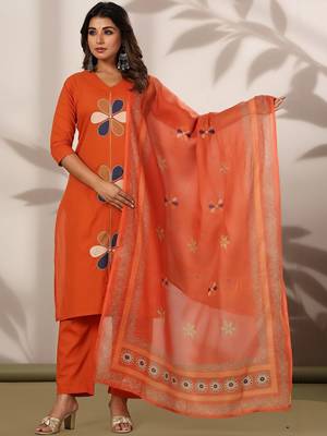 Women Ethnic Motifs Printed Regular Pure Cotton Kurta with Trousers & With Dupatta 5