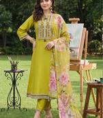 Women Ethnic Motifs Embroidered Regular Thread Work Kurta with Trousers & With Dupatta