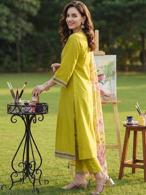 Women Ethnic Motifs Embroidered Regular Thread Work Kurta with Trousers & With Dupatta 5