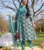Women Floral Printed Regular Pure Cotton Kurta with Trousers & With Dupatta