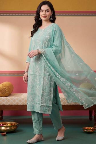 Women Ethnic Motifs Embroidered Regular Thread Work Kurta with Trousers & With Dupatta