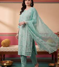 Women Ethnic Motifs Embroidered Regular Thread Work Kurta with Trousers & With Dupatta