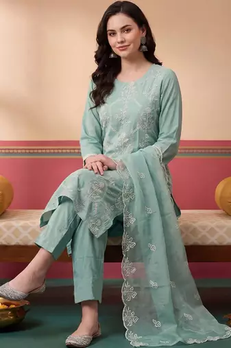 Women Ethnic Motifs Embroidered Regular Thread Work Kurta with Trousers & With Dupatta